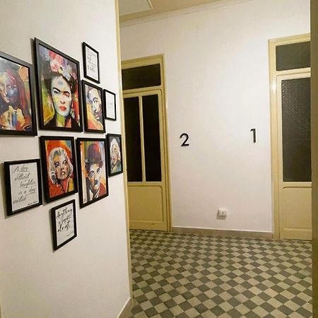 Olivuzza Rooms In Apartment Palermo Bagian luar foto