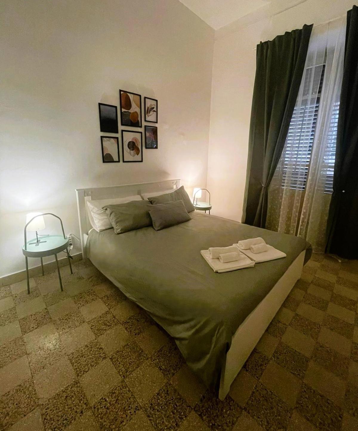 Olivuzza Rooms In Apartment Palermo Bagian luar foto
